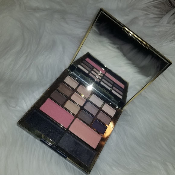 Estee Lauder Other - ESTEE LAUDER EYESHADOW & BLUSH PALLET